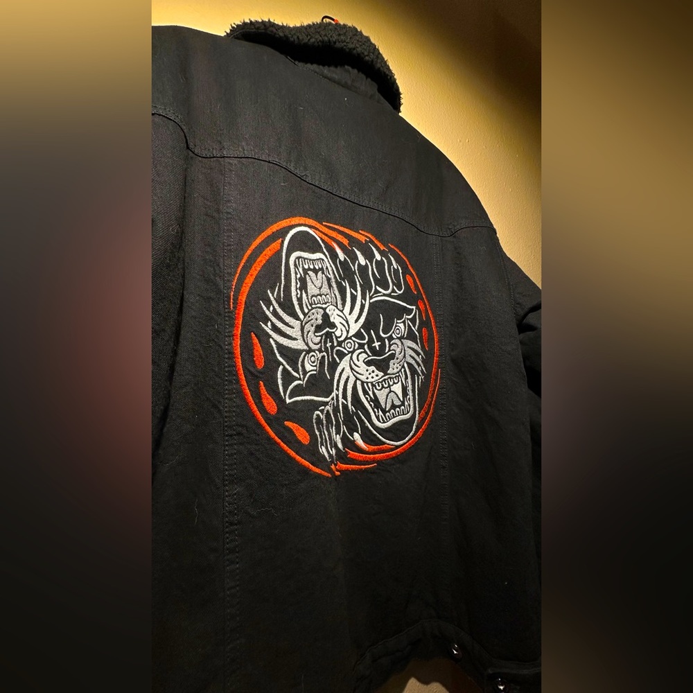 SKETCHY TANK DENIM JACKET